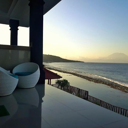 Ogix Cliff Paradise Semaya Exterior foto